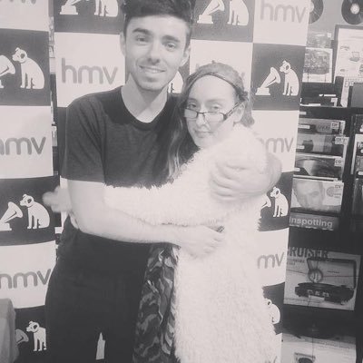 germainet18_'s profile picture. love disney 💖