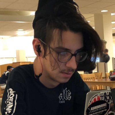 llumnoraa's profile picture. 