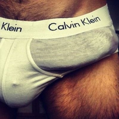 it_throbs's profile picture. touch it and see for yourself ;)