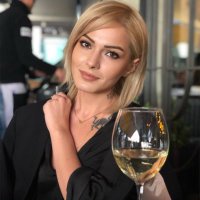 Eliz Melu (@elizmelu) Twitter profile photo