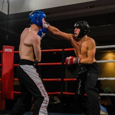 19 - don’t use this much 🤯 insta - @joshhastingsx