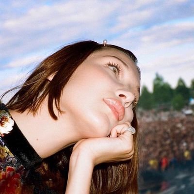 lolpiil__'s profile picture. Doce igual limão