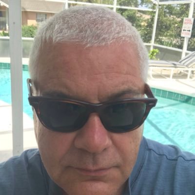 IT Architect. PhD in Nuclear Physics, unpaid Astronomer. Half Ukrainian 🇺🇦 Manc, European 🇪🇺 old PPL and glider pilot. Views own.