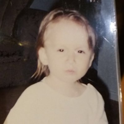 davsint117's profile picture. .