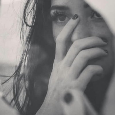 Amhala12's profile picture. ㅤ كُن عظيماً في عين نفسّك حتى لا يكسرك بالحياهہ شيء