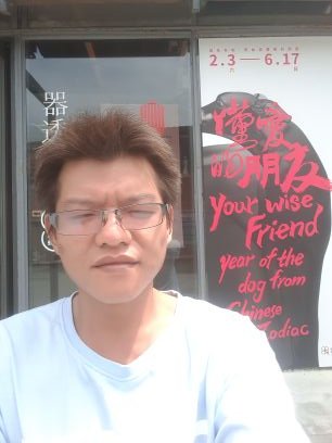 Rntc5LfB5Tm9b0j's profile picture. 