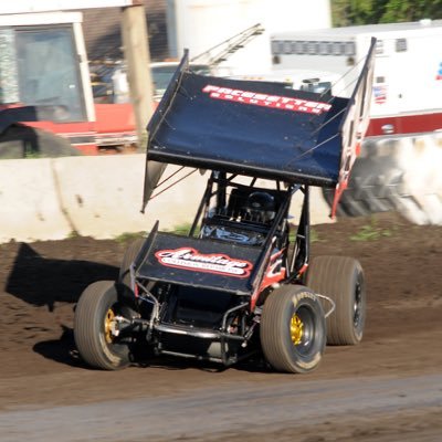 Armitage_7's profile picture. Grammar expert. Owens dad. Worse half to @narmitage09