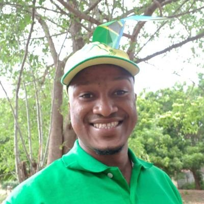 samfasaka's profile picture. 