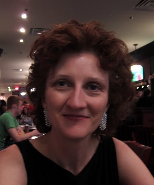 donnaluff's profile picture. 