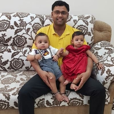 RobinJha7's profile picture. 