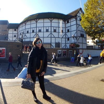 WorldOnFire94's profile picture. 🇮🇹
MA - Foreign Modern Lang&Lit🎓
Rock music and 🔫GNR🌹 addicted.
Literature lover📚 traveler🌍 Medievalist🔎

🇬🇧🇪🇸🇹🇷