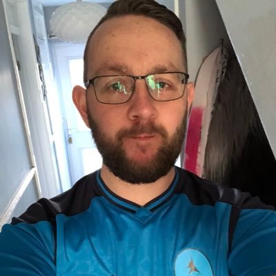 semlohneb's profile picture. 