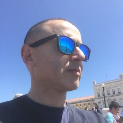 Italiano e Europeo. Democratico, antipopulista, antifascista, ambientalista. Libero pensatore al di là dei soliti pregiudizi. #facciamorete #FBPE