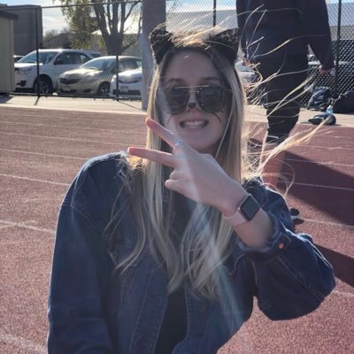 teghannorman97's profile picture. •let all that you do be done in love. 1 cor 16:14•