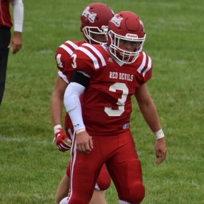Cole Wozniak |OLB 6’0 205|Hall High School C/O 2020| 1st team all state lb/rb