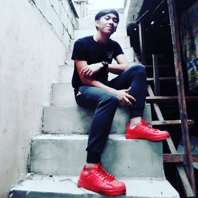 Gray2614's profile picture. independent person✊