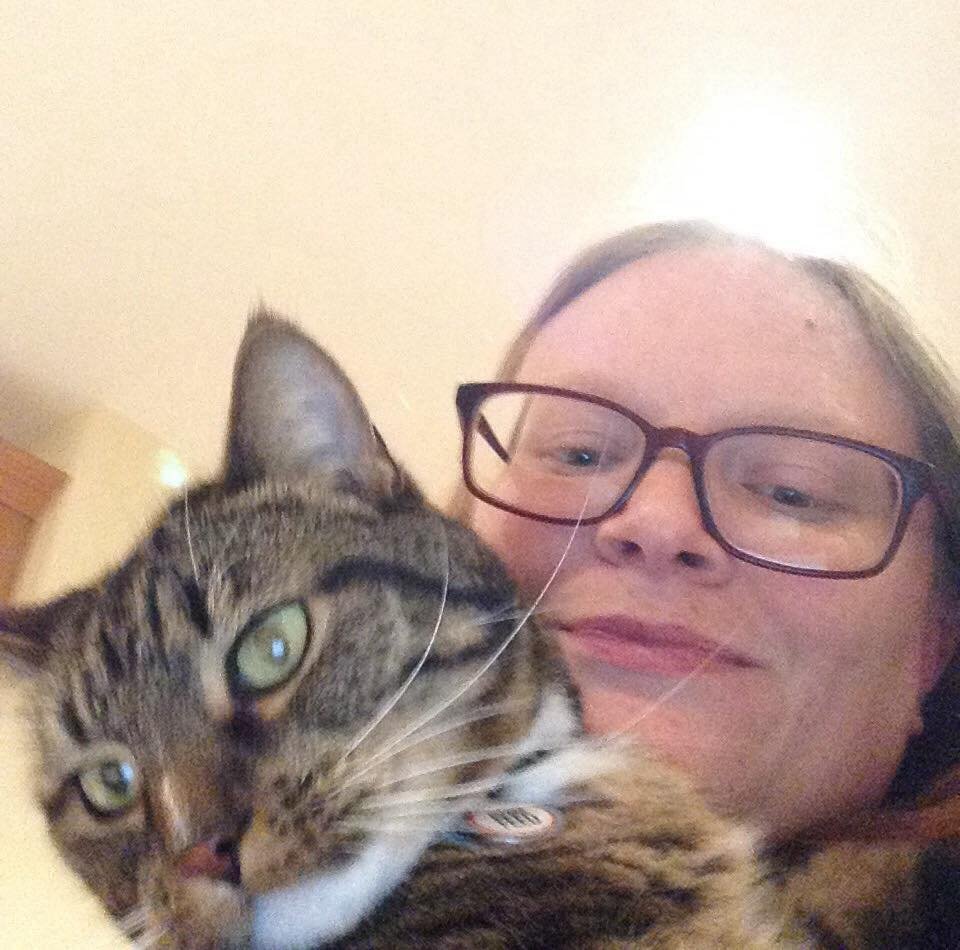 Cats. Dogs. Mental health. Loves Brazilian and Portuguese culture and language. Lefties. Snowflake.
She / her