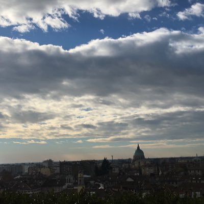 dialma_l's profile picture. economia e gestione aziendale ♻️📈 Il capitale più importante è il capitale umano, una risorsa infinita.