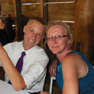 Lisa6583's profile picture. 