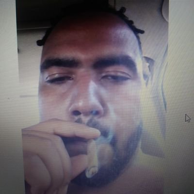 Mr_Pot_Head420's profile picture. Coming out the cut