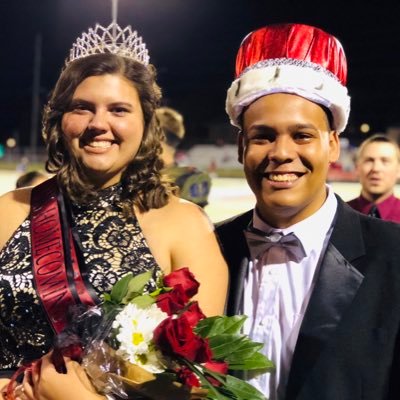 LHS_Book_Club's profile picture. 2017-2018 Cass and Nat🤴🏼👸🏼                     2018-2019 Julio🤴🏽