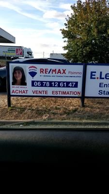 MelanieAboula's profile picture. 