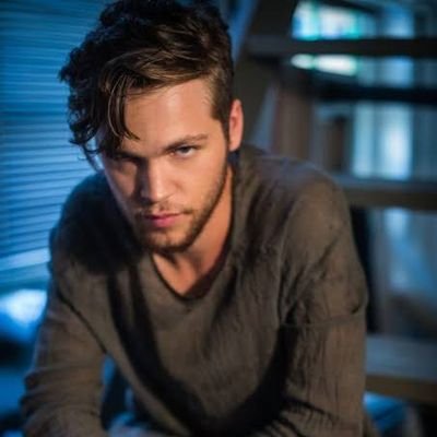 dxrkspear's profile picture. 