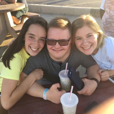 courtney_hiler's profile picture. cshs'19