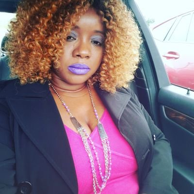 Seaneh4's profile picture. My heart and my warm sense of humor.