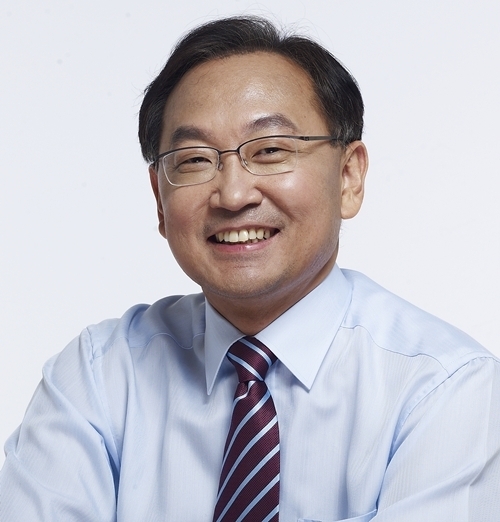 송파을 국회의원 유일호입니다.  새로운 시작을 위해 열심히 준비하고 있습니다. 지켜봐 주십시오! http://t.co/Qjlktqc2yu과 http://t.co/o2WqcmR5Yi에서도 여러분의 방문을 기다립니다.