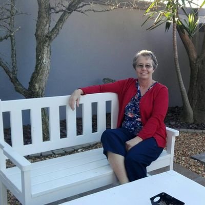 IsabelSwanepoe4's profile picture. Im a Christian, Missionary, Teacher, love my family. Care about people. My passion is for the Nations to know Jesus as Lord and Saviour.