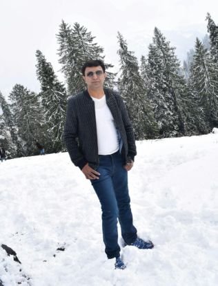 KaushikBhardw10's profile picture. 