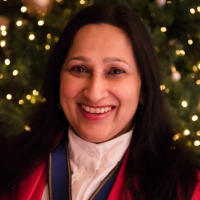 https://t.co/k0vC0pejlz, Public Speaking Expert, Toastmaster, Celebrant, Published Author, Presenter, Actress, Voice Over Artist, Singer, and wife