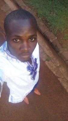 OsongoDenish's profile picture. Economist and a disigner