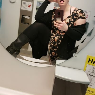 hairy toes and 24 hour lipstick