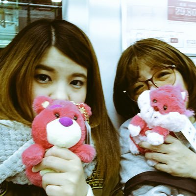 今までのが 使えなくなったので 前に使ってたアカウントに変更します(*^^*) よろしくお願いします🙇♀️