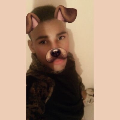 Por las buenas soy tranquilo pero por las malas soy el diablo asái nunca toquen lo q es mio