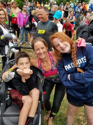 JennyT35399299's profile picture. Athletic, fun, counselor....the short one