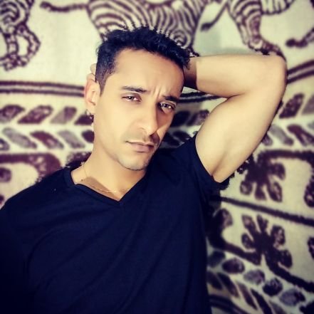 Duff_sm's profile picture. 011 🇵🇹🇧🇷🇾🇪⚖

Living for eternity is living now ⚜