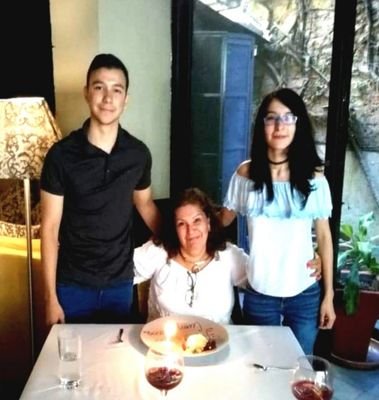 LauraAliciaGme3's profile picture. ser feliz y vivir al máximo