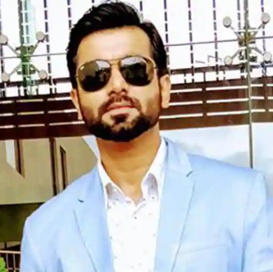 MohitSharma876's profile picture. 