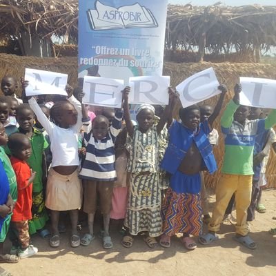 Création des Bibliothèques en zone rurale afin de rendre accessible les livres aux populations les plus reculées du Cameroun