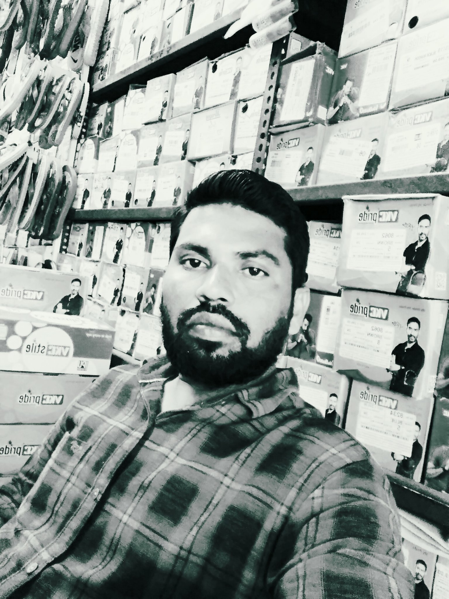 rasheedb786's profile picture. பாத்துக்கலாம்!