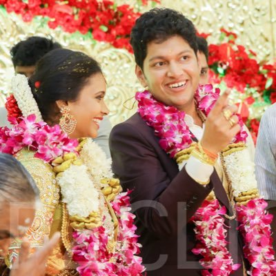 raghultheruler's profile picture. Rule to born