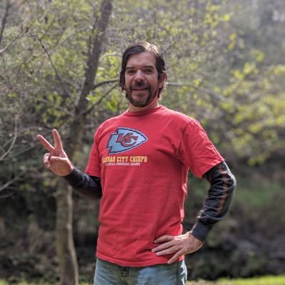 Musician, Writer, Information Technology and AI Professional. Profesional de la tecnología, músico y escritor.
VideoGamer,
Tigre UANL de corazon.#vegetarian