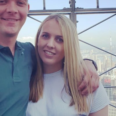 LauraHoneycomb's profile picture. Communications and Marketing Manager at @honeycombgrp! (she/her)