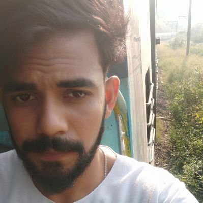 ‘मजहब नहीं सिखाता आपस में बैर रखना।
हिंदी हैं, हम वतन हैं, हिंदोस्ता हमारा।’
हम तो पूछेंगे। ये हक़ है हमारा।
बोल के लब आज़ाद हैं तेरे।