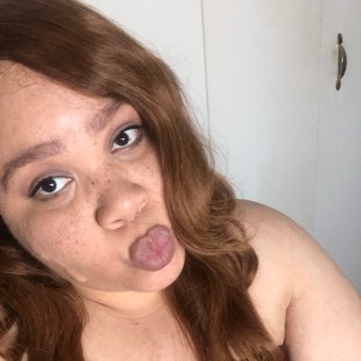 New Youtuber ! I love cooking and anything beauty. I also do a daily vlogs. Come along my journey and see what I’m getting into.😍😘😛