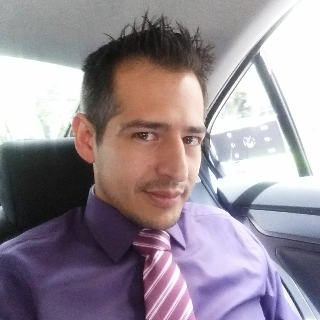 Solution Architect & Java Technical Leader.
Amante del chocolate, del café y del morado.
Usuario GNU/Linux por excelencia.