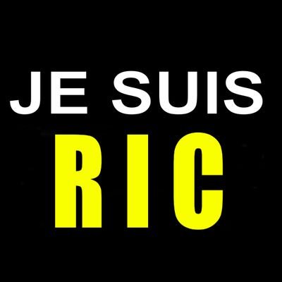 C'est dans les rangs de la révolte que doit naître la démocratie. 

Pas de demi-mesures ;

Changons les règles ; reécrivons, nous, la constitution !